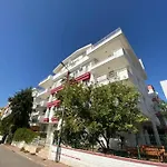 Aparthotel Nurer 2*