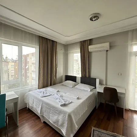 Ξενοδοχείο με διαμερίσματα Nurer Apart